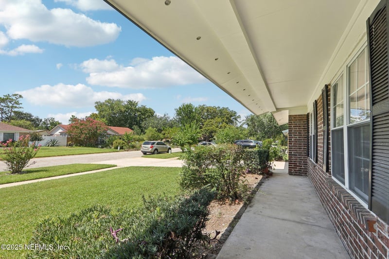 1732 Papaya Dr, Orange Park, FL 32073