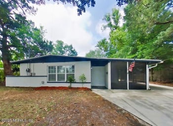 10757 Hawaii Dr, Jacksonville, FL 32246