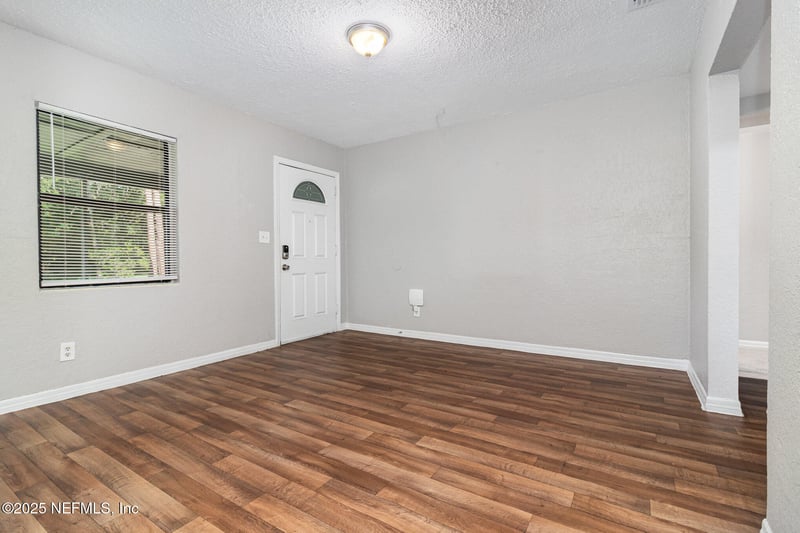 1233 Denaud St, Jacksonville, FL 32205