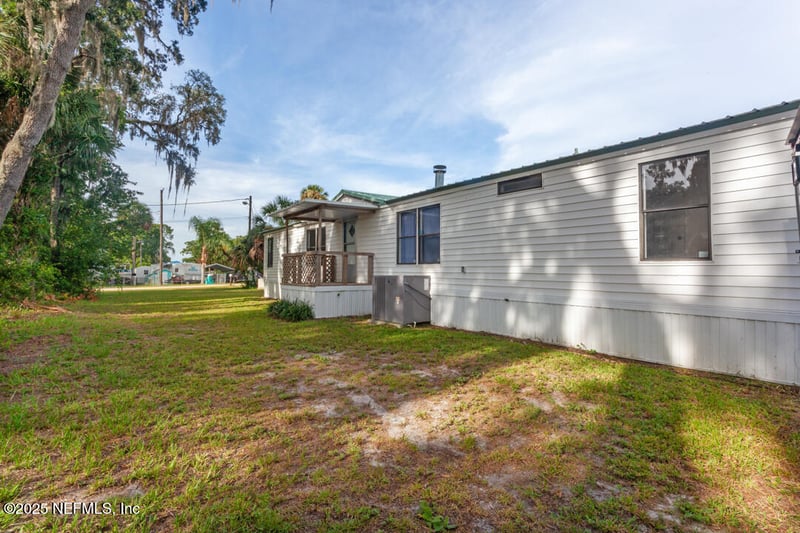 1081 Old Gainesville Hw, Interlachen, FL 32148