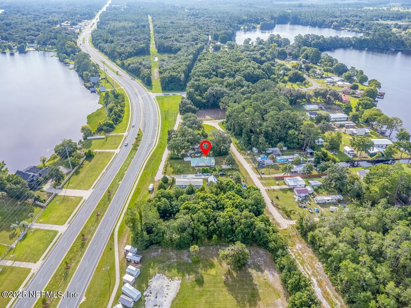 1081 Old Gainesville Hw, Interlachen, FL 32148