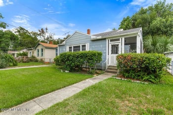 5146 Sunderland Rd, Jacksonville, FL 32210