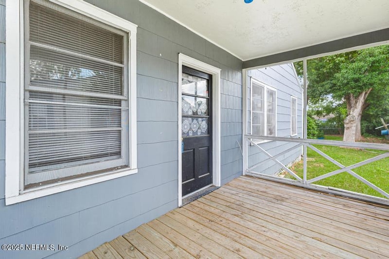 5146 Sunderland Rd, Jacksonville, FL 32210