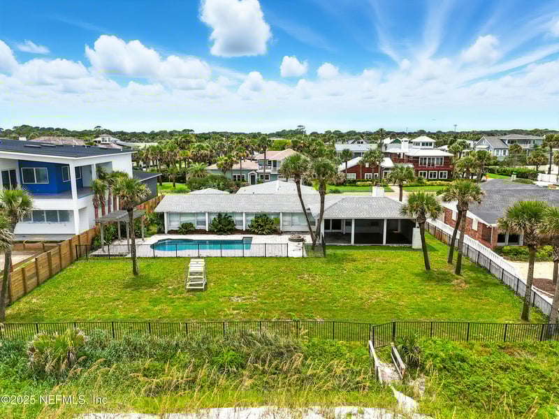 851 Beach Ave, Atlantic Beach, FL 32233