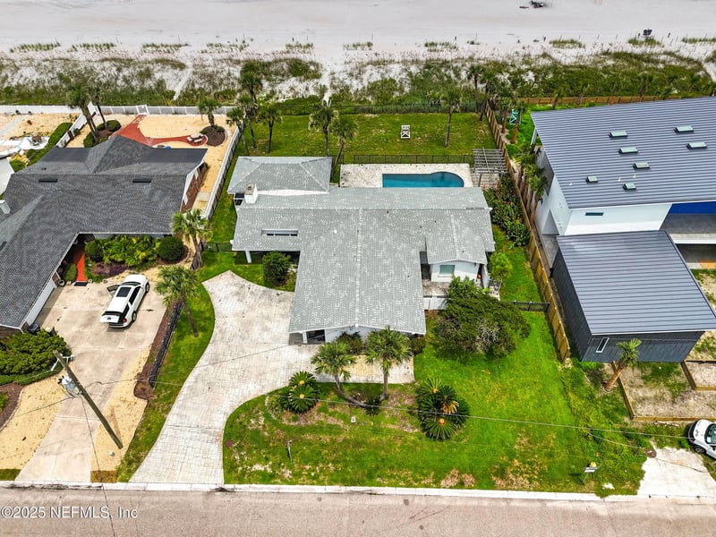 851 Beach Ave, Atlantic Beach, FL 32233