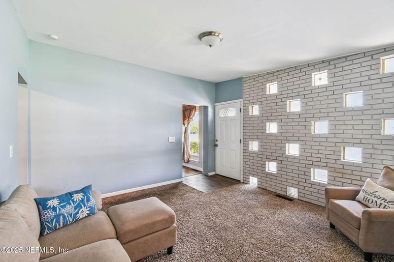 623 Mandalay Rd, Jacksonville, FL 32216