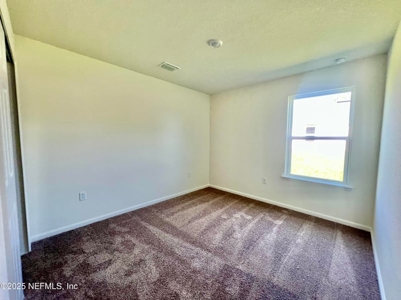 5253 Conference Dr, Jacksonville, FL 32234