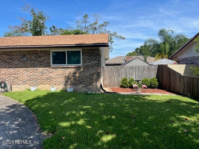 1556 Monument Oaks Dr, Jacksonville, FL 32225