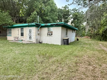 3221 Hickorynut St, Jacksonville, FL 32208