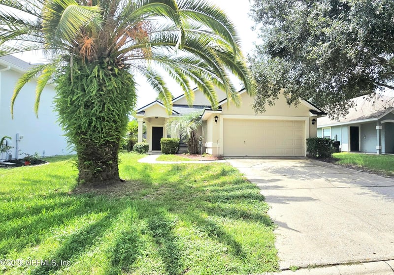 1072 Moosehead Dr, Orange Park, FL 32065