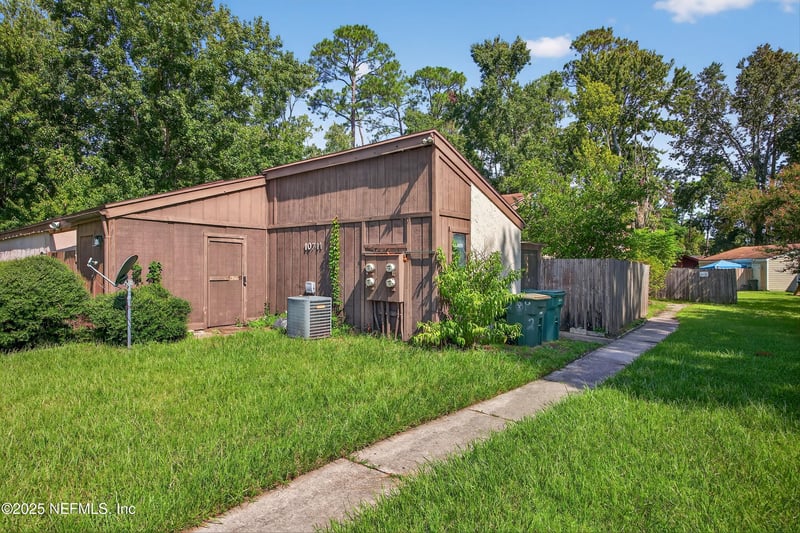 10711 Whispering Woods Pl #2, Jacksonville, FL 32246