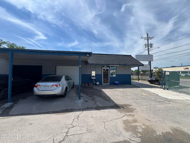 949 Arlington Rd, Jacksonville, FL 32211