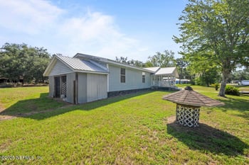 124 Grandview Dr, East Palatka, FL 32131