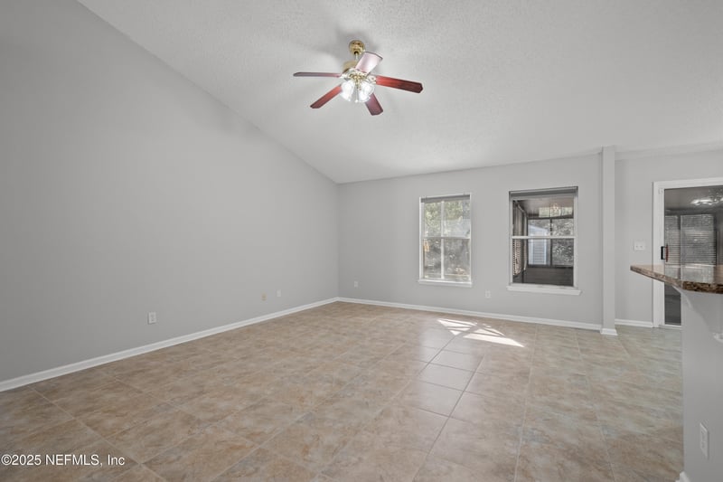 9636 Clinton Corners Dr, Jacksonville, FL 32222