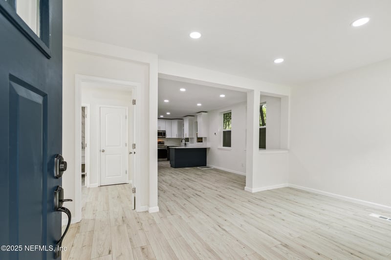 4358 Longfellow St, Jacksonville, FL 32210