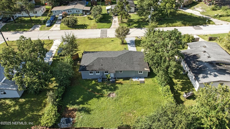 6857 Miss Muffet Ln, Jacksonville, FL 32210