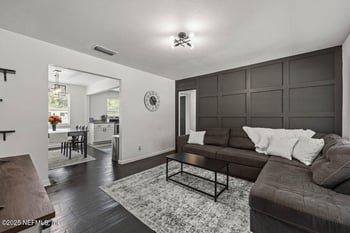 6584 Larne Ave, Jacksonville, FL 32244