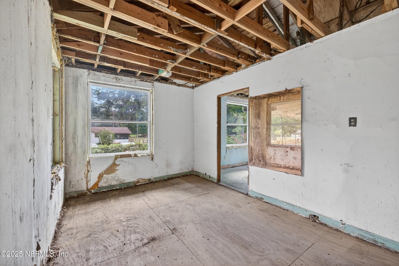 9248 Ridge Blvd, Jacksonville, FL 32208