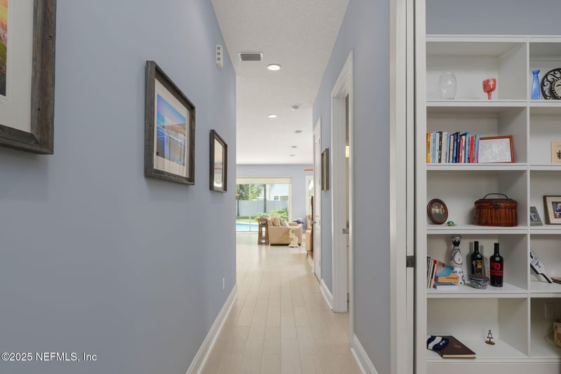 4047 Palm Way, Jacksonville Beach, FL 32250