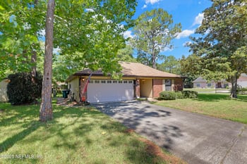 10832 Percheron Dr, Jacksonville, FL 32257