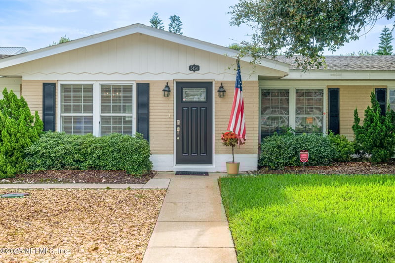 5454 2nd St, St Augustine, FL 32080
