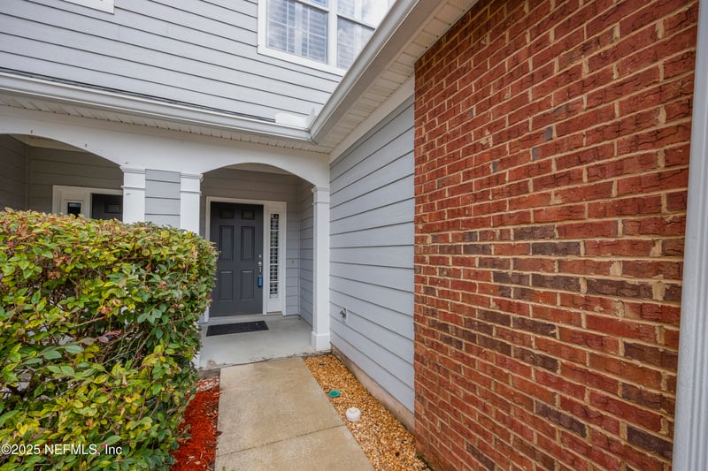 13547 Stone Pond Dr, Jacksonville, FL 32224