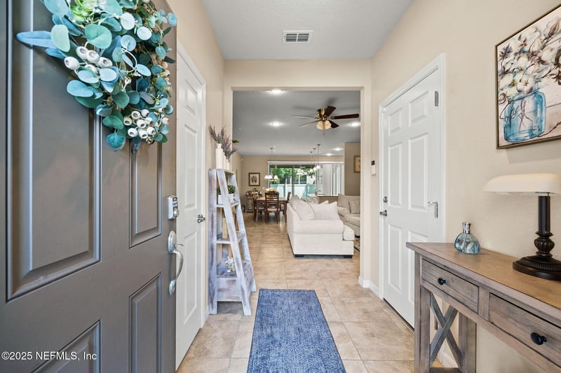 7038 Beauhaven Ct, Jacksonville, FL 32258