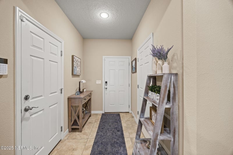 7038 Beauhaven Ct, Jacksonville, FL 32258