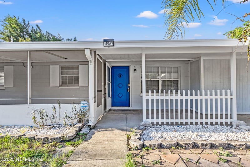 11967 Dowling Ln, Jacksonville, FL 32246