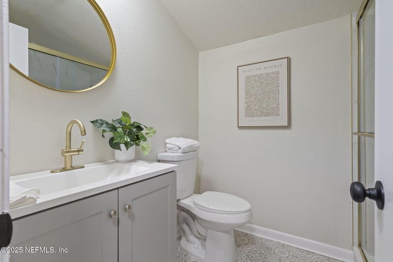 520 Ray Edwards Rd, St Augustine, FL 32086