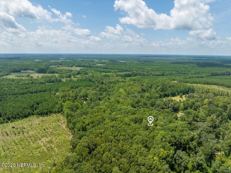 66001 Iona Pl, Yulee, FL 32097