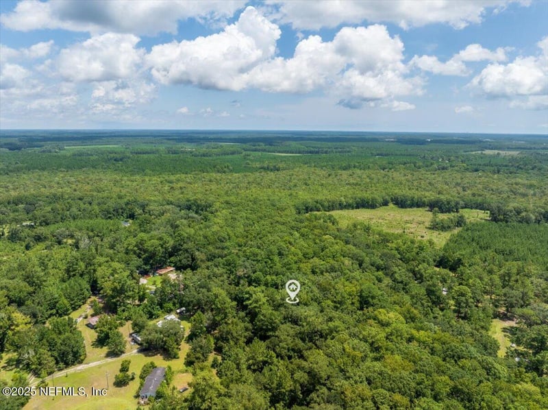 66001 Iona Pl, Yulee, FL 32097