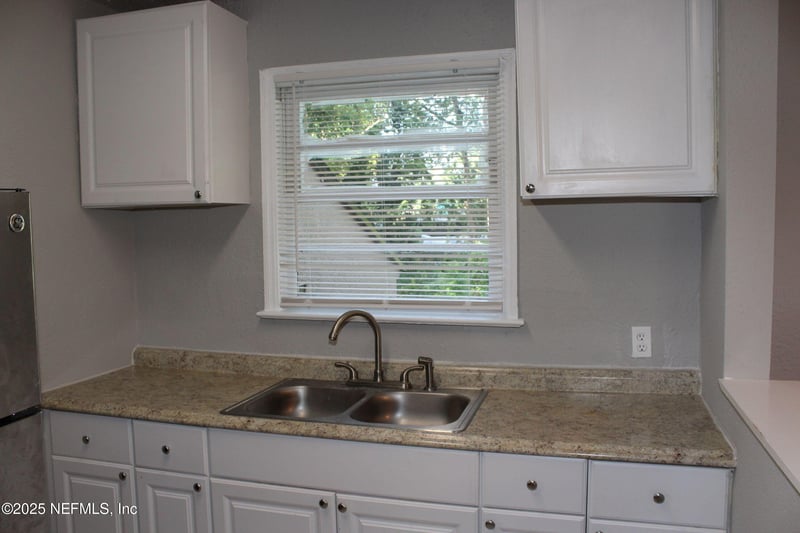 7909 Wainwright Dr, Jacksonville, FL 32208