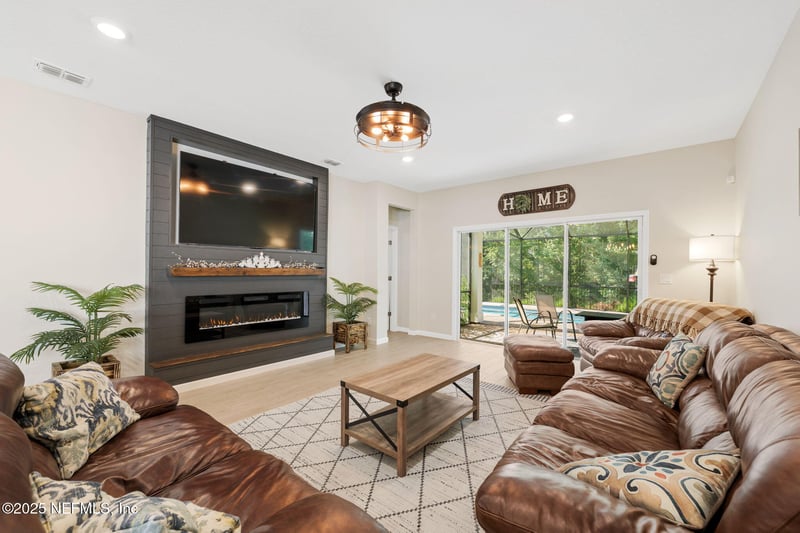 109 White Rabbit Rn, St Augustine, FL 32092