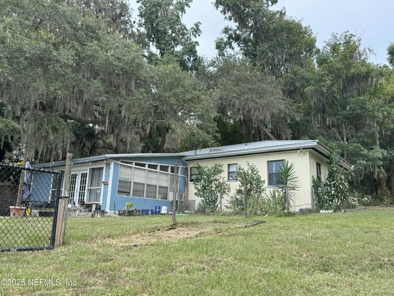8160 Alderman Rd, Melrose, FL 32666
