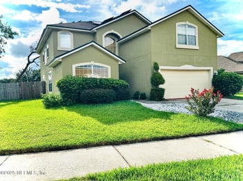 351 Summit Dr, Orange Park, FL 32073