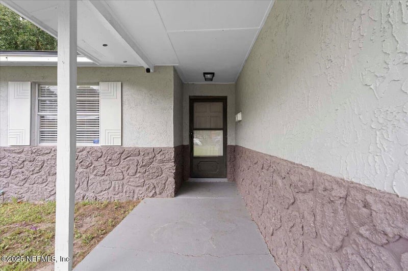 10964 Bacall Rd, Jacksonville, FL 32218