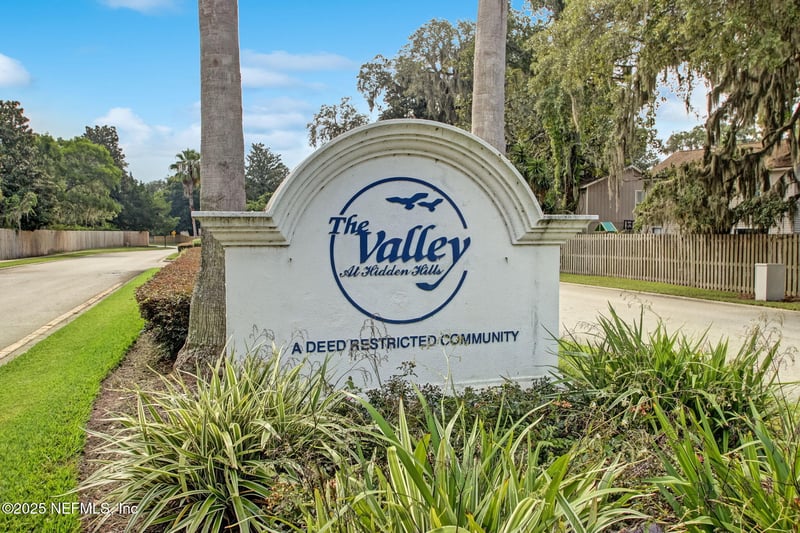 11716 Valley Garden Dr, Jacksonville, FL 32225