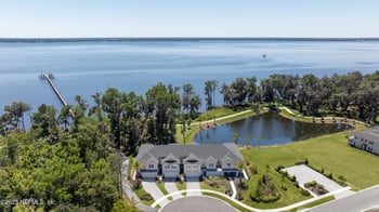 387 Oakmoss Dr, St Johns, FL 32259