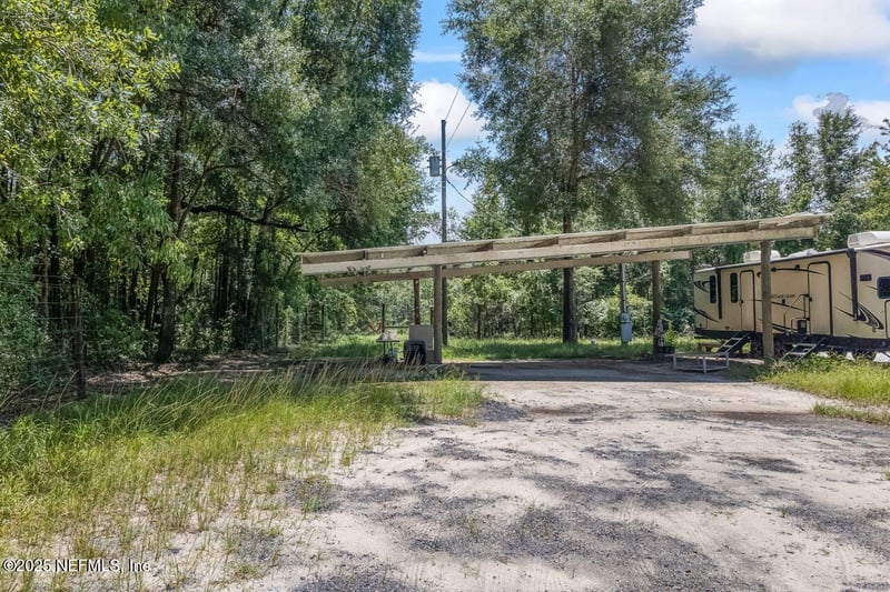 2005 County Road 16, Green Cove Springs, FL 32043