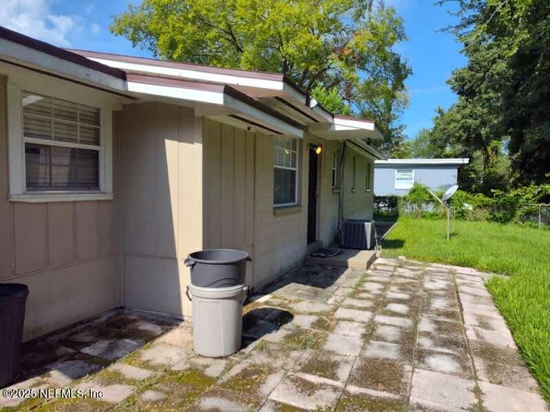 7335 Proxima Rd, Jacksonville, FL 32210