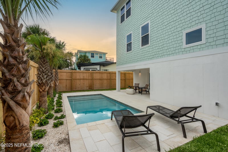 9 13th St, St Augustine Beach, FL 32080