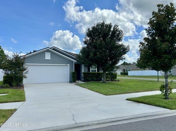 2466 Cold Stream Ln, Green Cove Springs, FL 32043