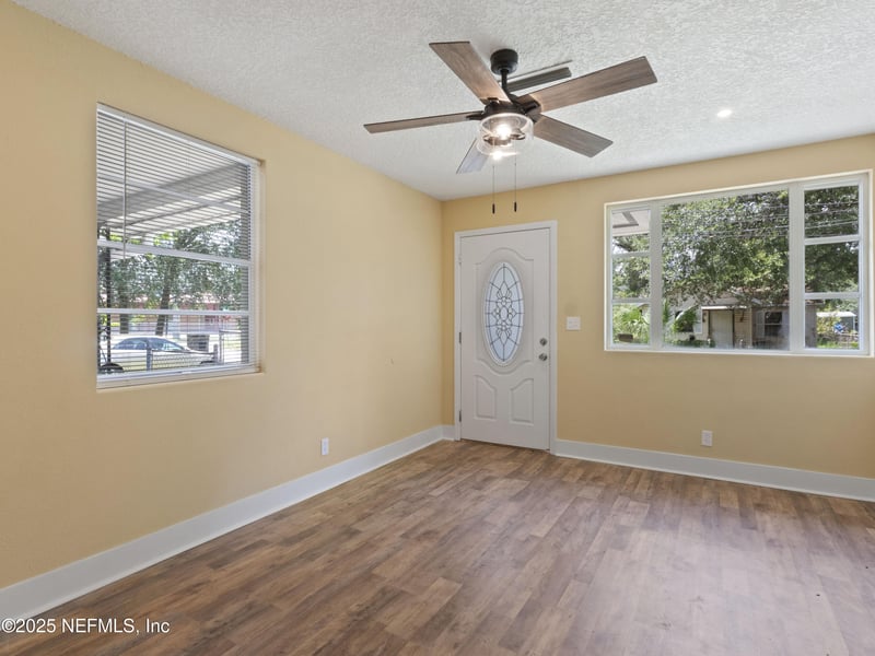 1015 Powhattan St, Jacksonville, FL 32209