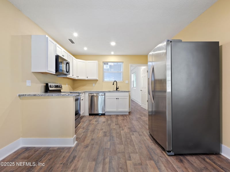 1015 Powhattan St, Jacksonville, FL 32209