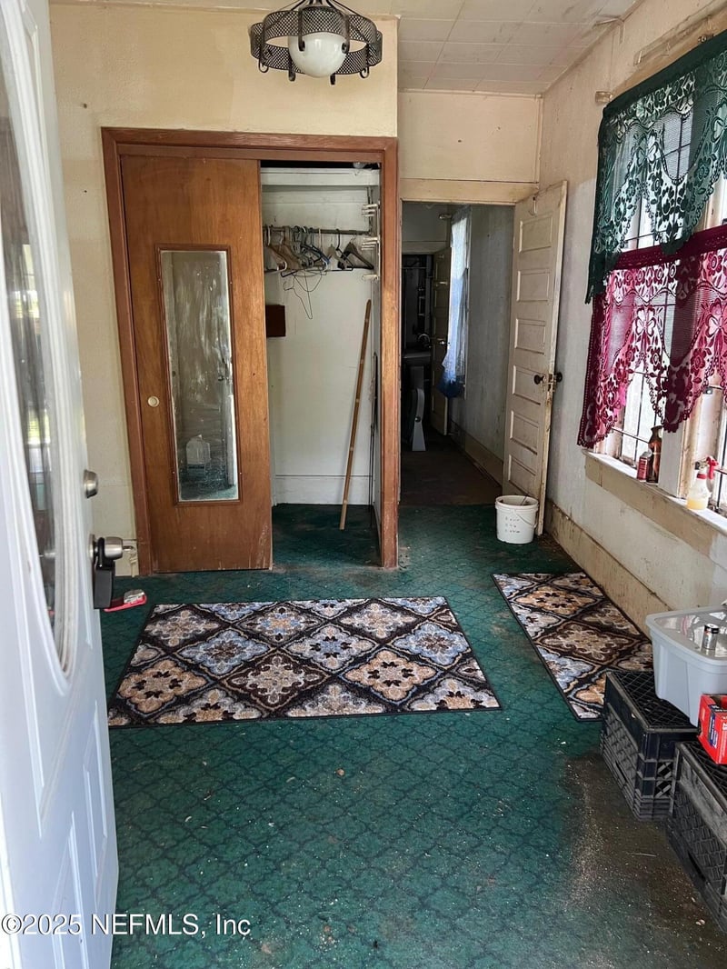 636 Lawton Ave, Jacksonville, FL 32208