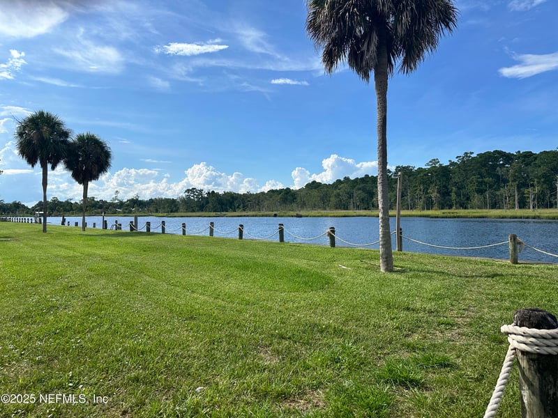 1644 El Camino Rd #5, Jacksonville, FL 32216