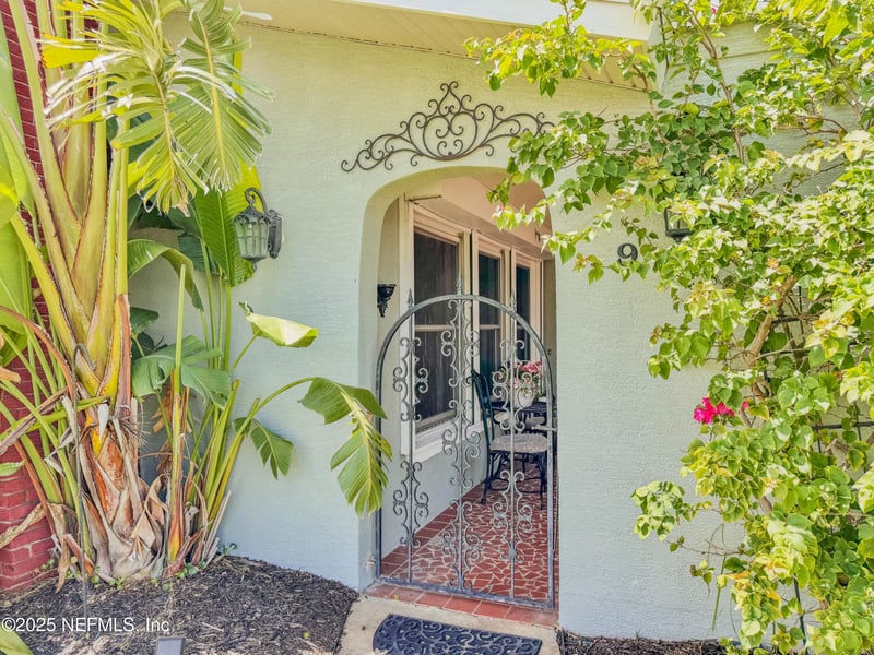 39 Surfside Dr, Ormond Beach, FL 32176