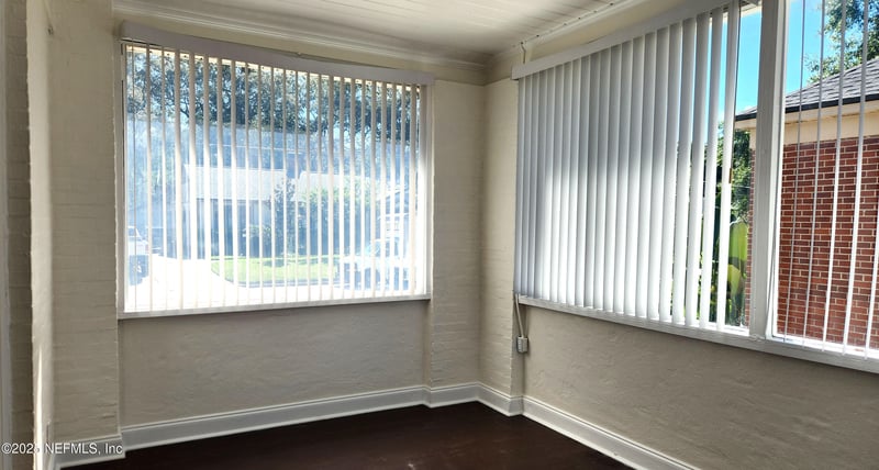 1418 Nicholson Rd, Jacksonville, FL 32207