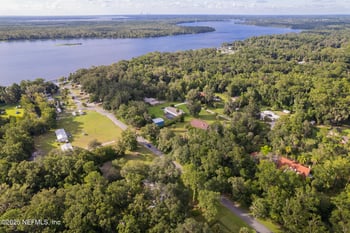 115 Troupe Rd, San Mateo, FL 32187